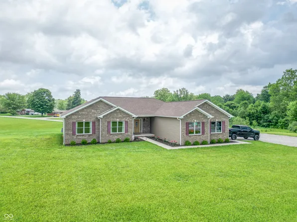 8090 N State Highway 7, Elizabethtown, IN 47232