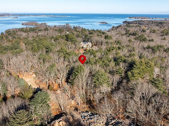 5th image of 7 Leaman Dr