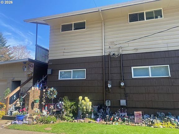 5th image of 601 Ayers St