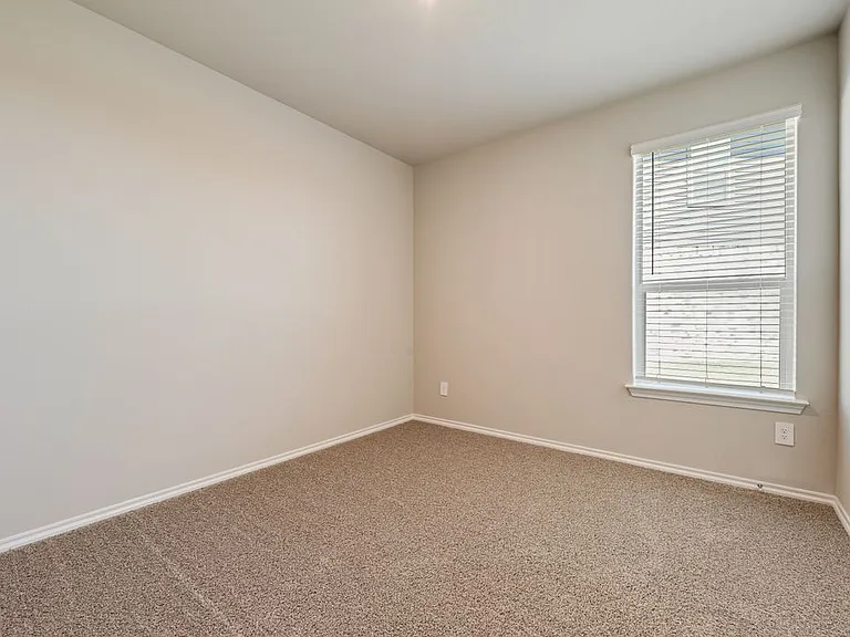 752 Rubicon Rd — Photo 17