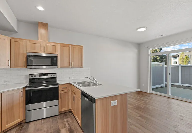 218 S Woodlawn Ln #1 — Photo 9