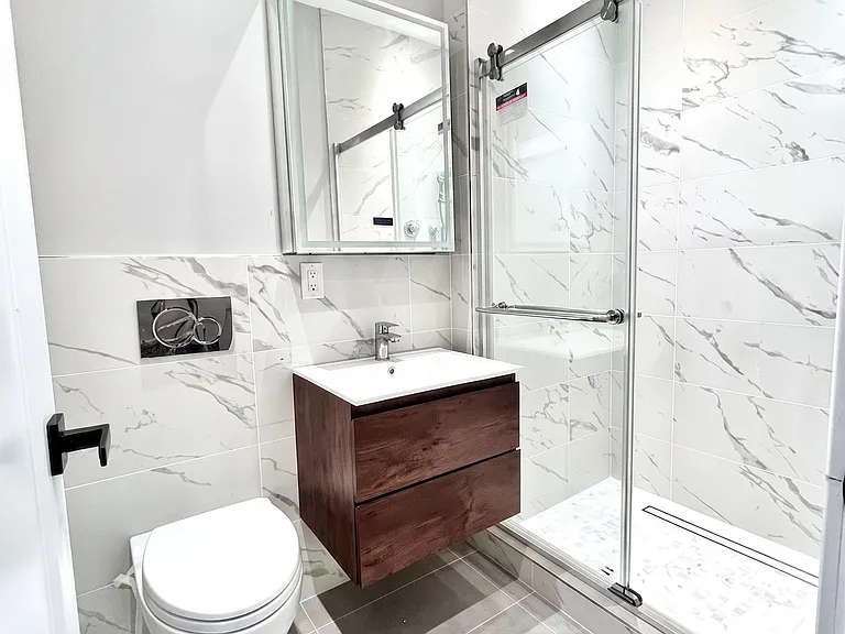 30-18 31st St #2A — Photo 9