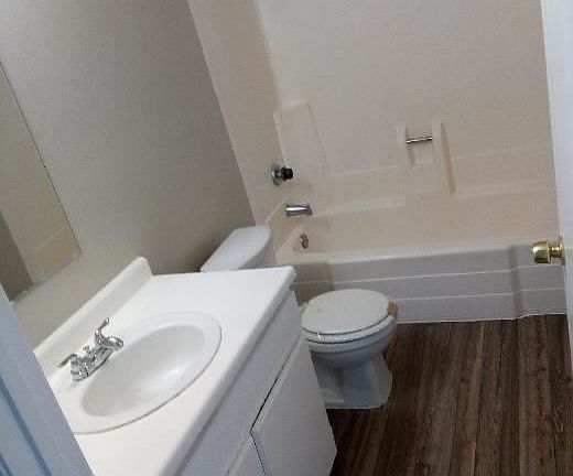 3rd image of 1483 E Lynwood Dr APT 8