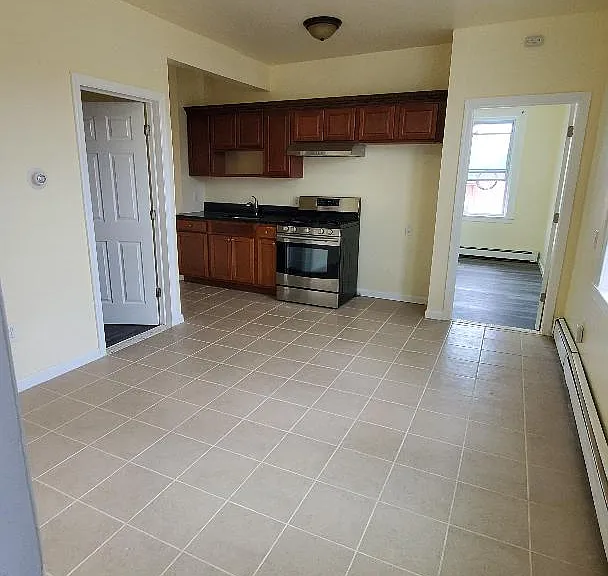 287 N 10th St #2R — Photo 1
