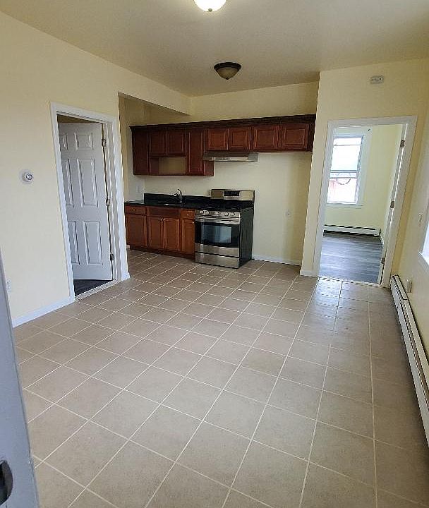 1st image of 287 N 10th St #2R