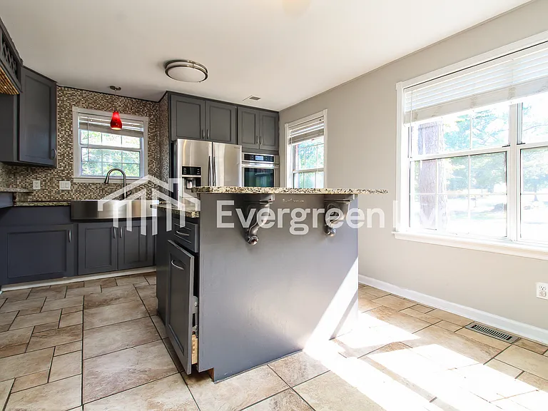 5 Wheatstone — Photo 4