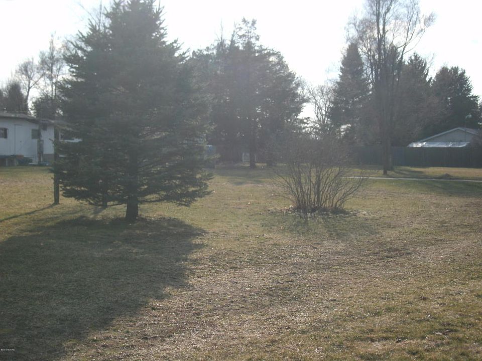 1st image of 1829 U Dr