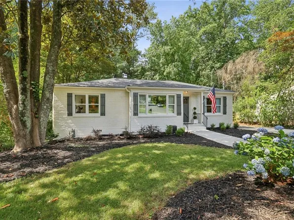 1600 Belle Isle Cir, Atlanta, GA 30329