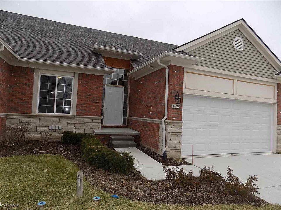 2nd image of 49460 Chapel Hl