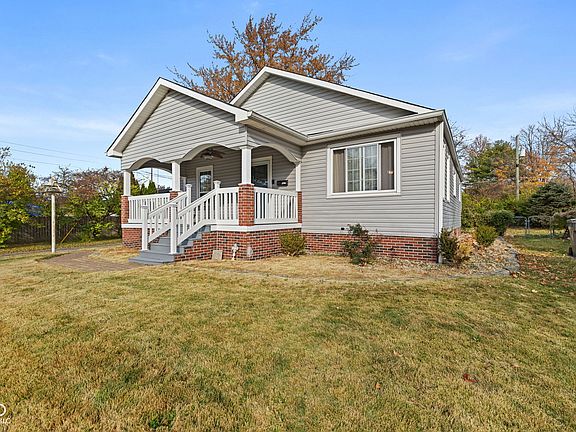 2nd image of 1734 Southview Dr