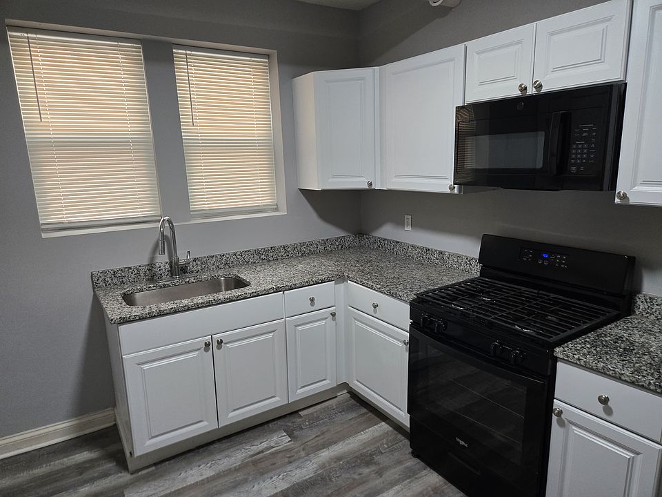1st image of 7655 S Coles Ave #G