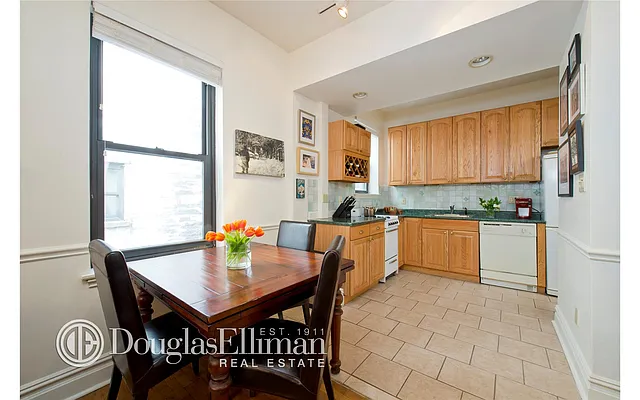 Sold by Douglas Elliman | media 7
