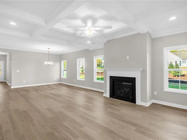 3619 Townland Cir, Clemmons, NC 27012