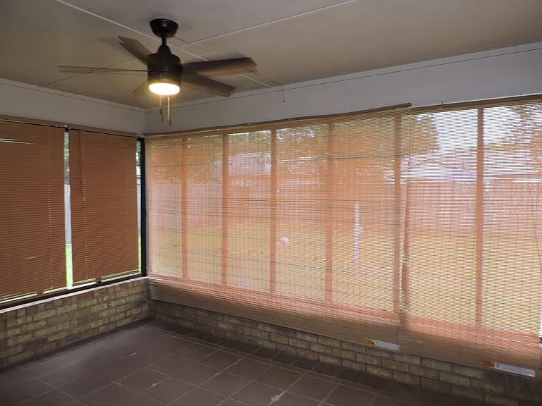 2780 Honeywood Dr — Photo 25