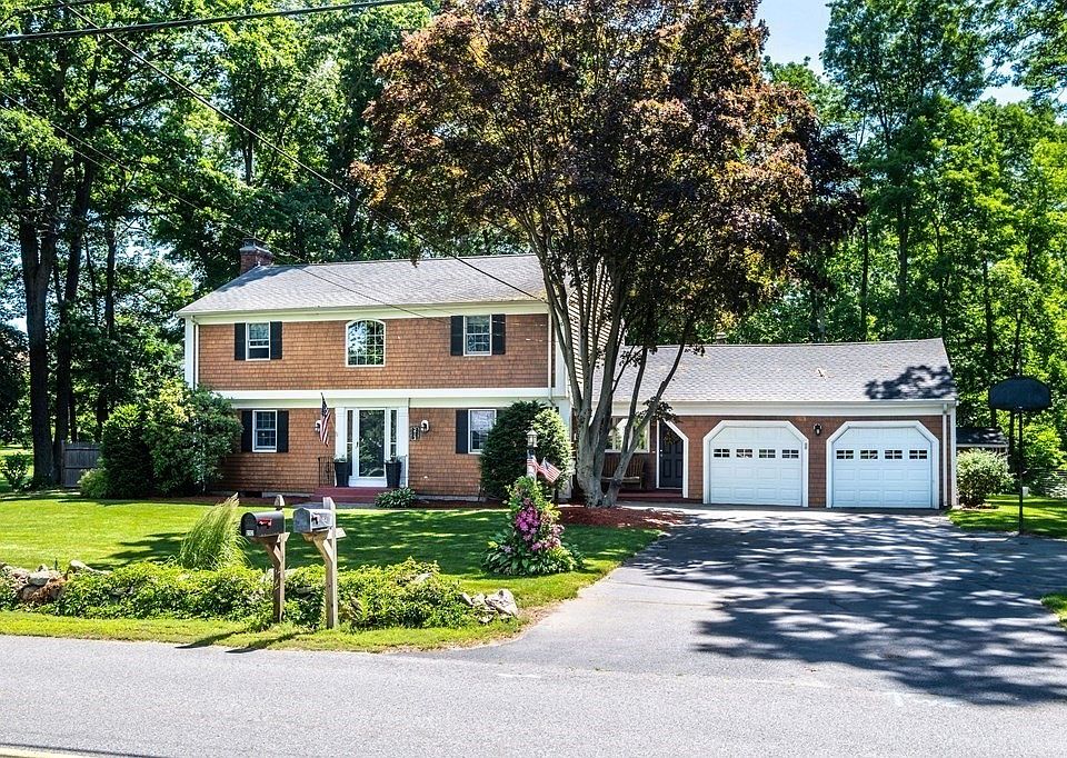 213 Mount Hope St, North Attleboro, MA 02760 Zillow