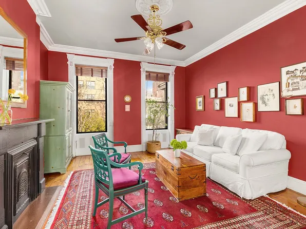 301A 13th St, Brooklyn, NY 11215