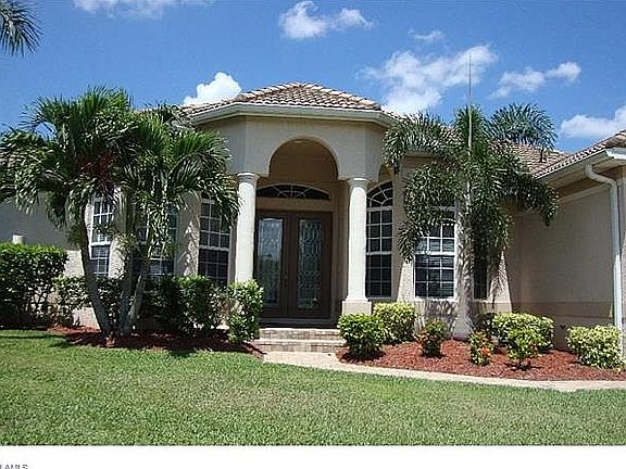 2nd image of 3130 SW 22nd Ave
