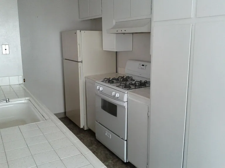 2110 Arroyo Ct #3 — Photo 5