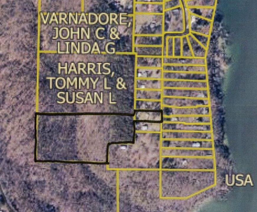 2nd image of 450 Tortoise Bay Rd