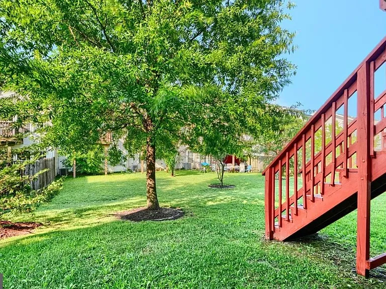 9863 Decatur Rd — Photo 29