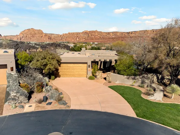 1500 E Split Rock Dr #4, Ivins, UT 84738