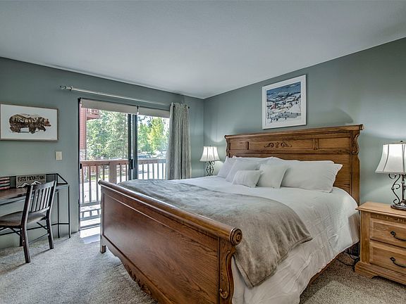 3rd image of 405 Four Oclock Road UNIT B
