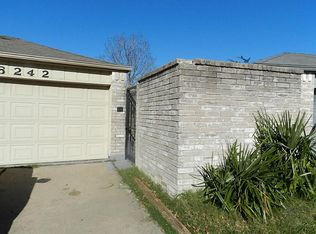 16242 New Field Dr, Houston, TX 77082