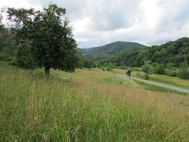 1st image of 4168 Spring Valley Rd