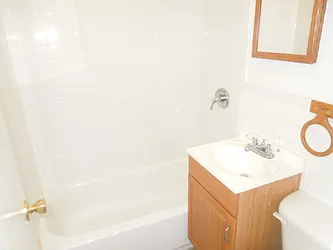 Rented by Ready Group