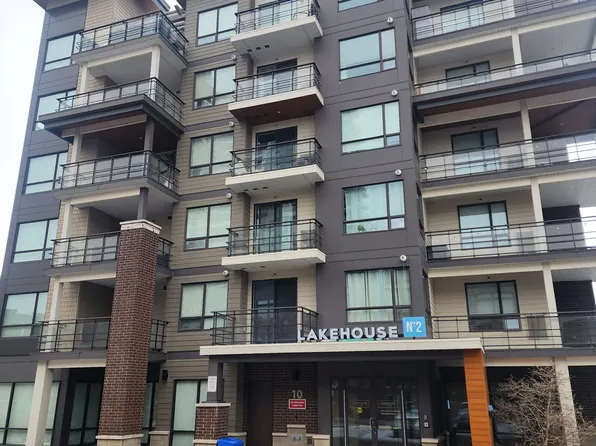 10 Esplanade Ln #513, Grimsby, ON L3M 0H1