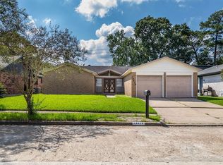 13610 Twopenny Ln, Houston, TX 77015