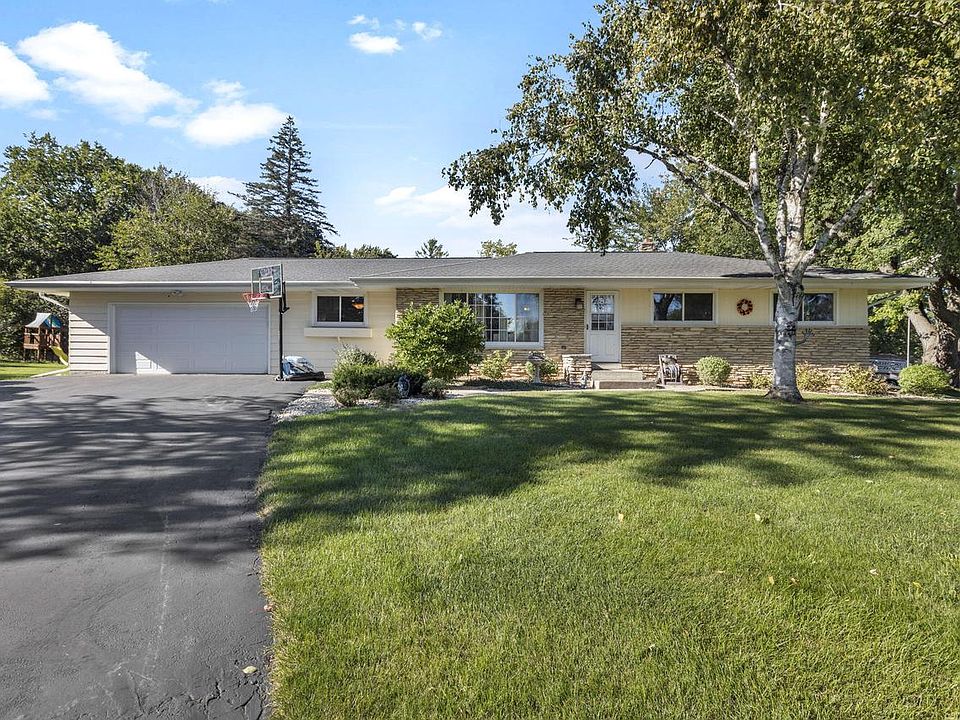 W199N9485 Acacia Ct, Menomonee Falls, WI 53051 Zillow