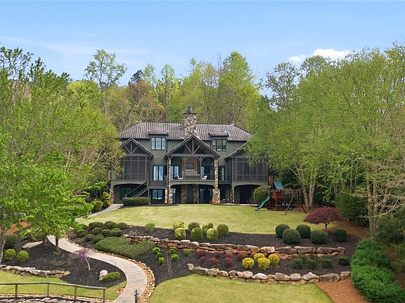 2nd image of 226 Long Ridge Rd