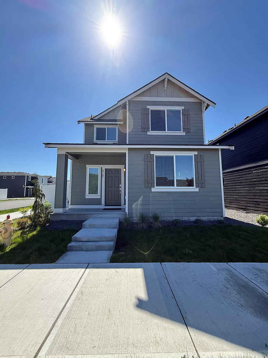 Building Photo - 2725 N Talon Ln