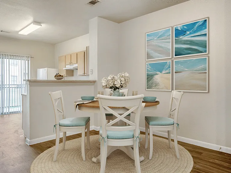 Champion Townhomes on the Green — Photo 16
