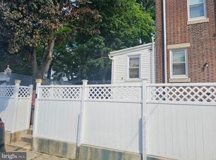 401 Fanshawe St, Philadelphia, PA 19111
