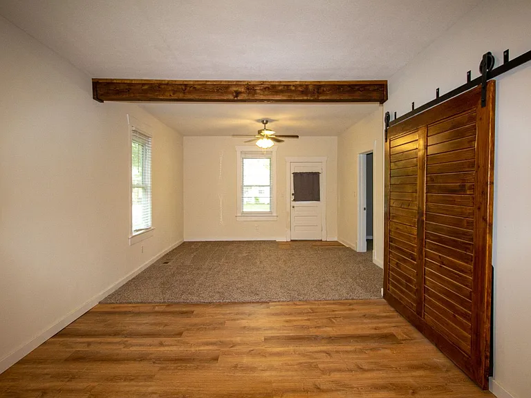 400 W Worley St — Photo 6
