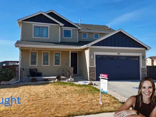 945 Flicker St, Douglas, WY 82633