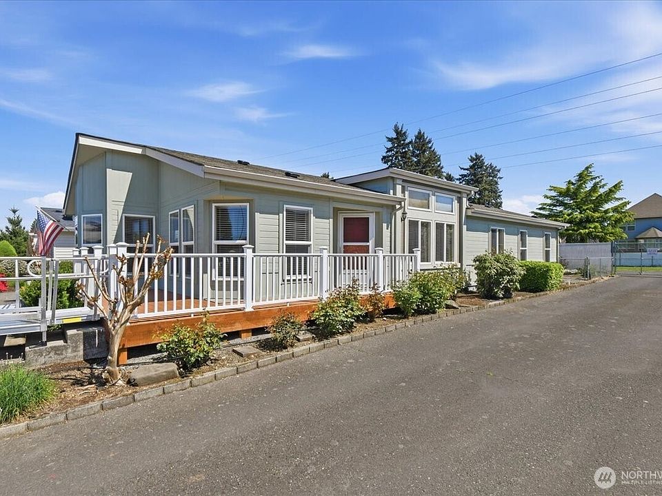1st image of 16500 SE 1st St #27