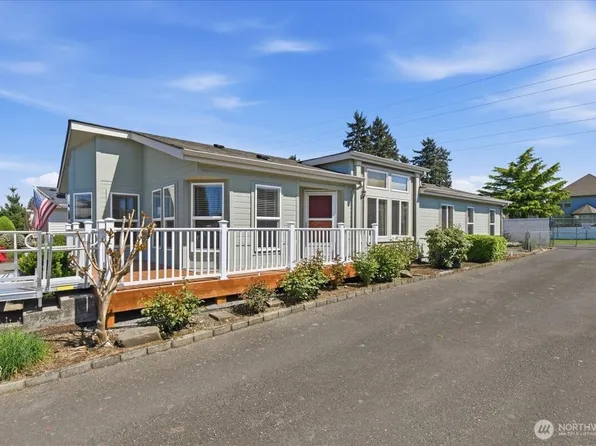 16500 SE 1st St #27, Vancouver, WA 98684