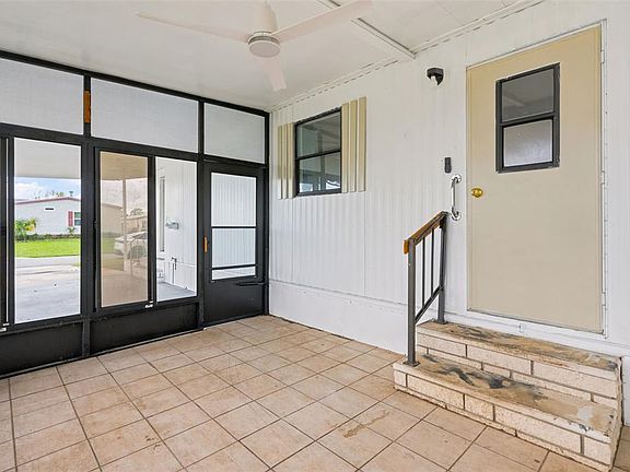 5th image of 9863 SCEPTER AVENUE