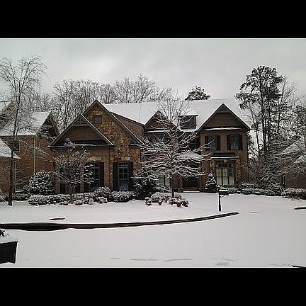 2nd image of 195 Stonewyck Pl
