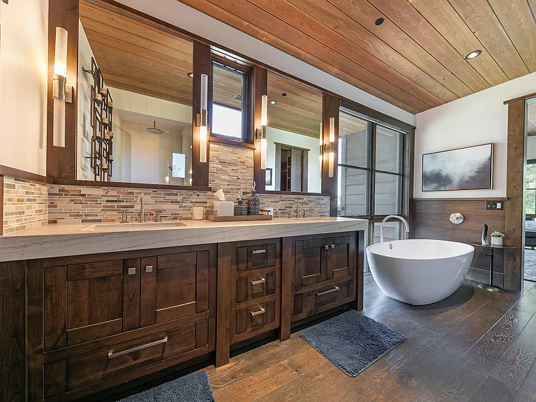 9500 Dunsmuir Way — Photo 32