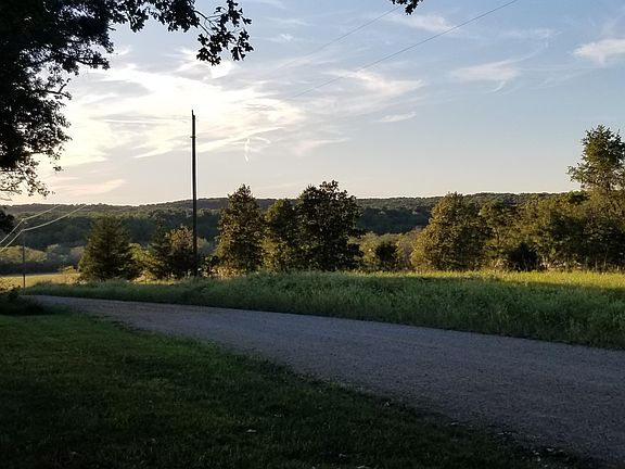 3rd image of 3106 County Road 6420