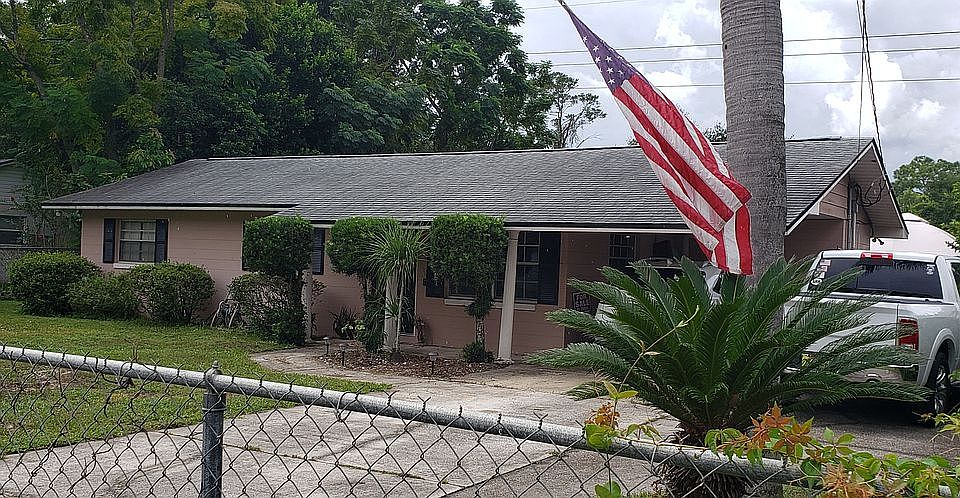 1st image of 1216 Floral Way