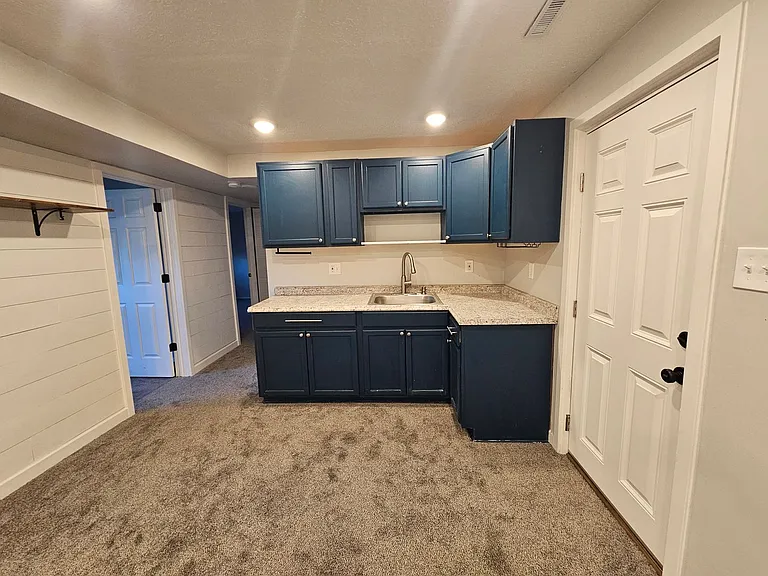 435 W 1250 S — Photo 15