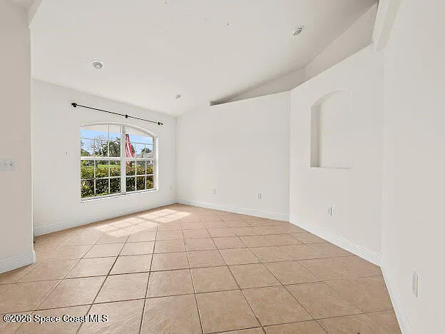 1563 Eldron Blvd SE — Photo 14