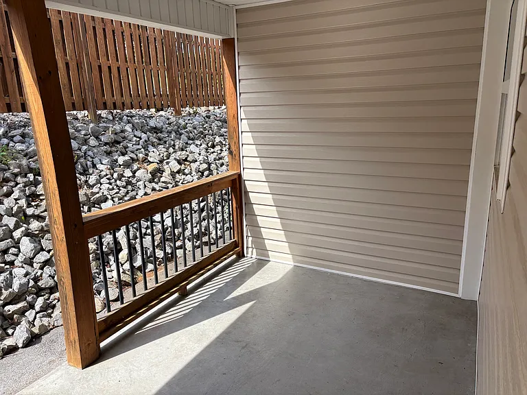 1001 Harbour Dr — Photo 16