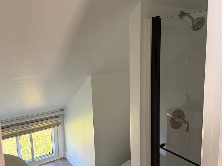 Mallard Rd — Photo 1
