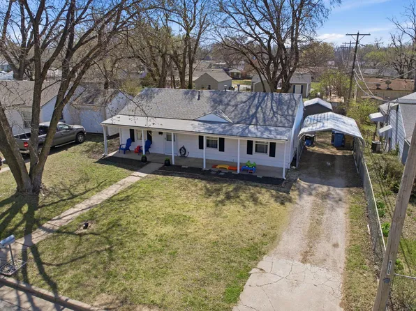 1301 E Broadbeck St, Wichita, KS 67219